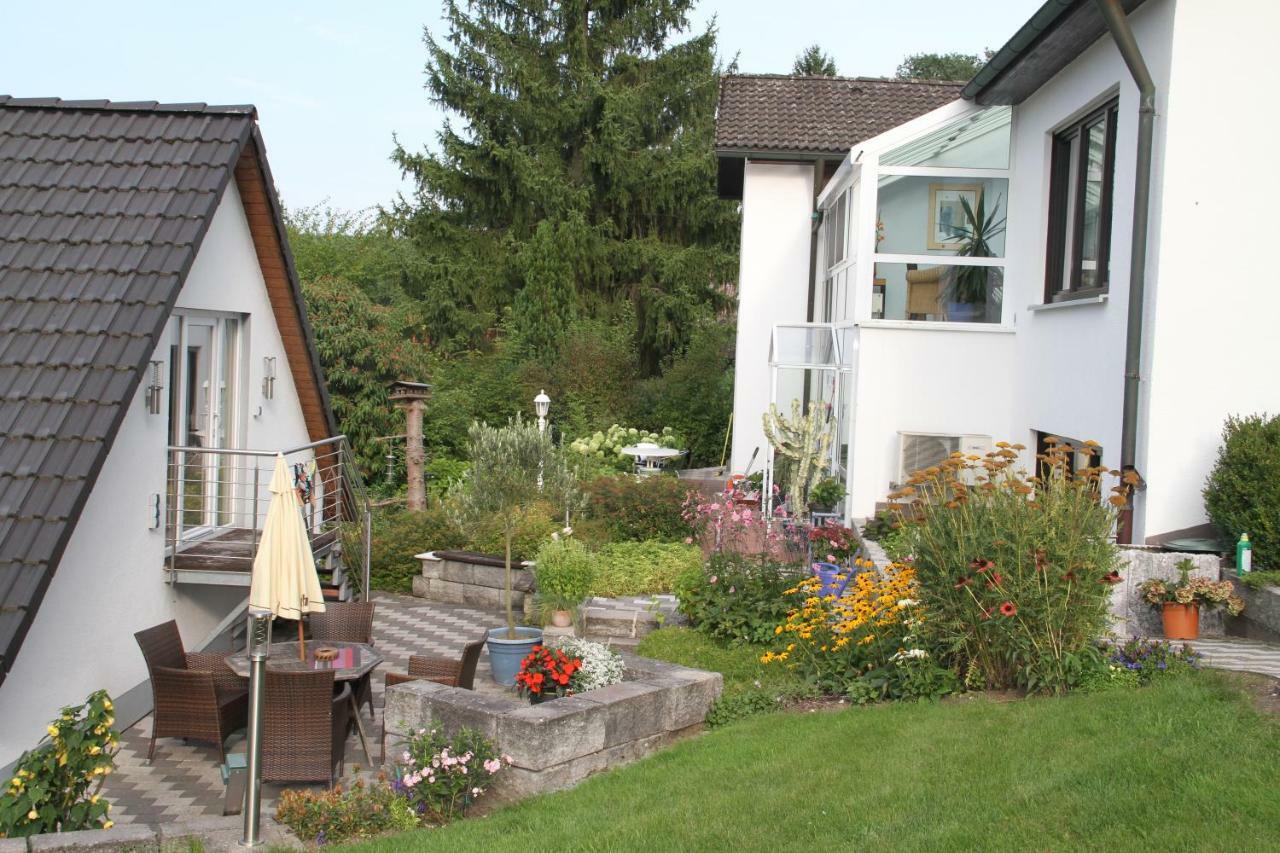 Apartment Mit Burgblick Im Gruenen, Familie Held Burgthann エクステリア 写真
